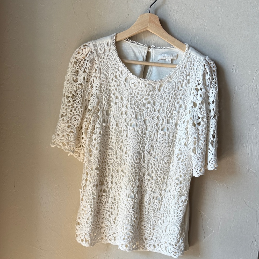 Elegant Cream Lace Top